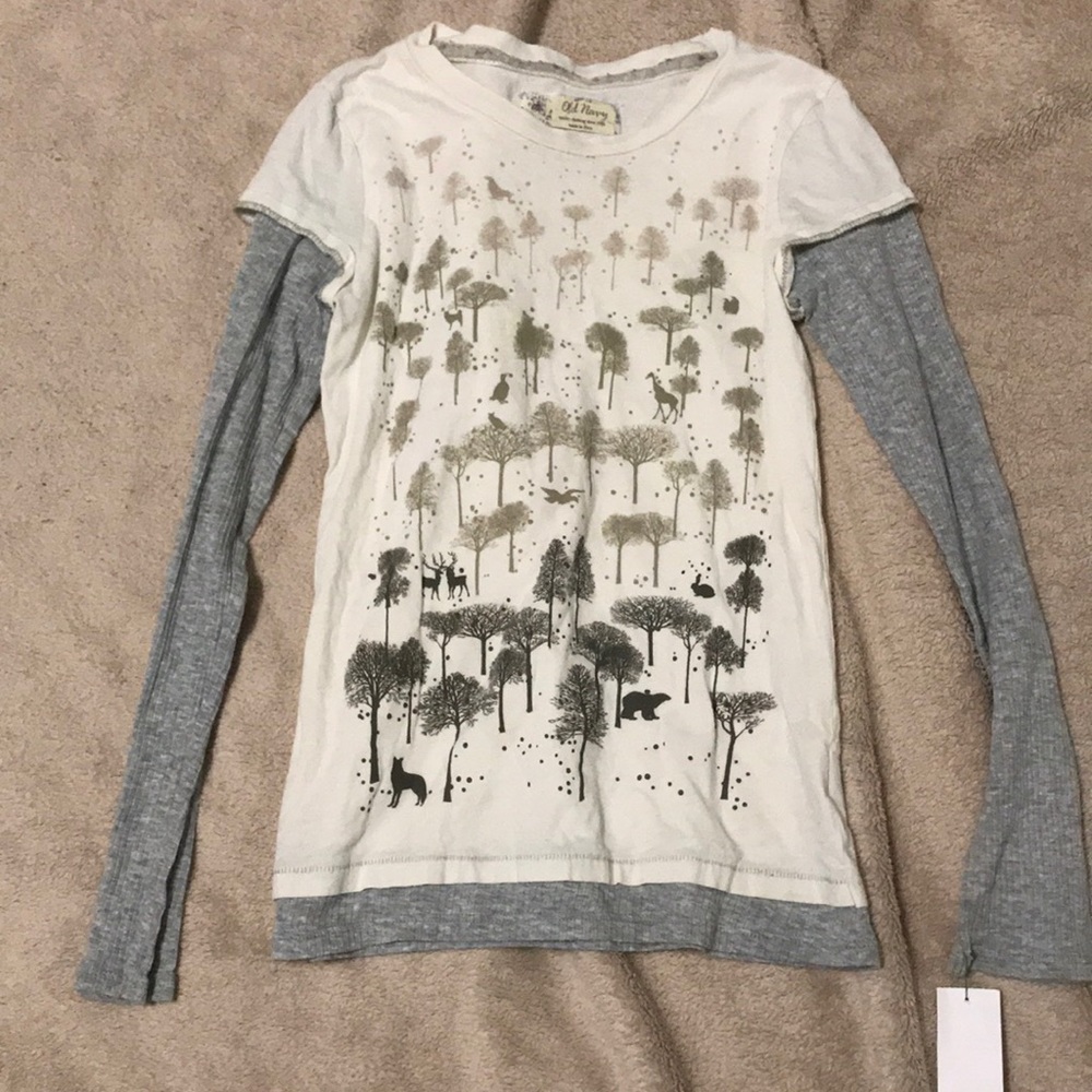 Medium kids old navy long sleeve